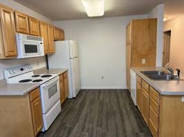 featured image of 1720 Manwaring Ave #4