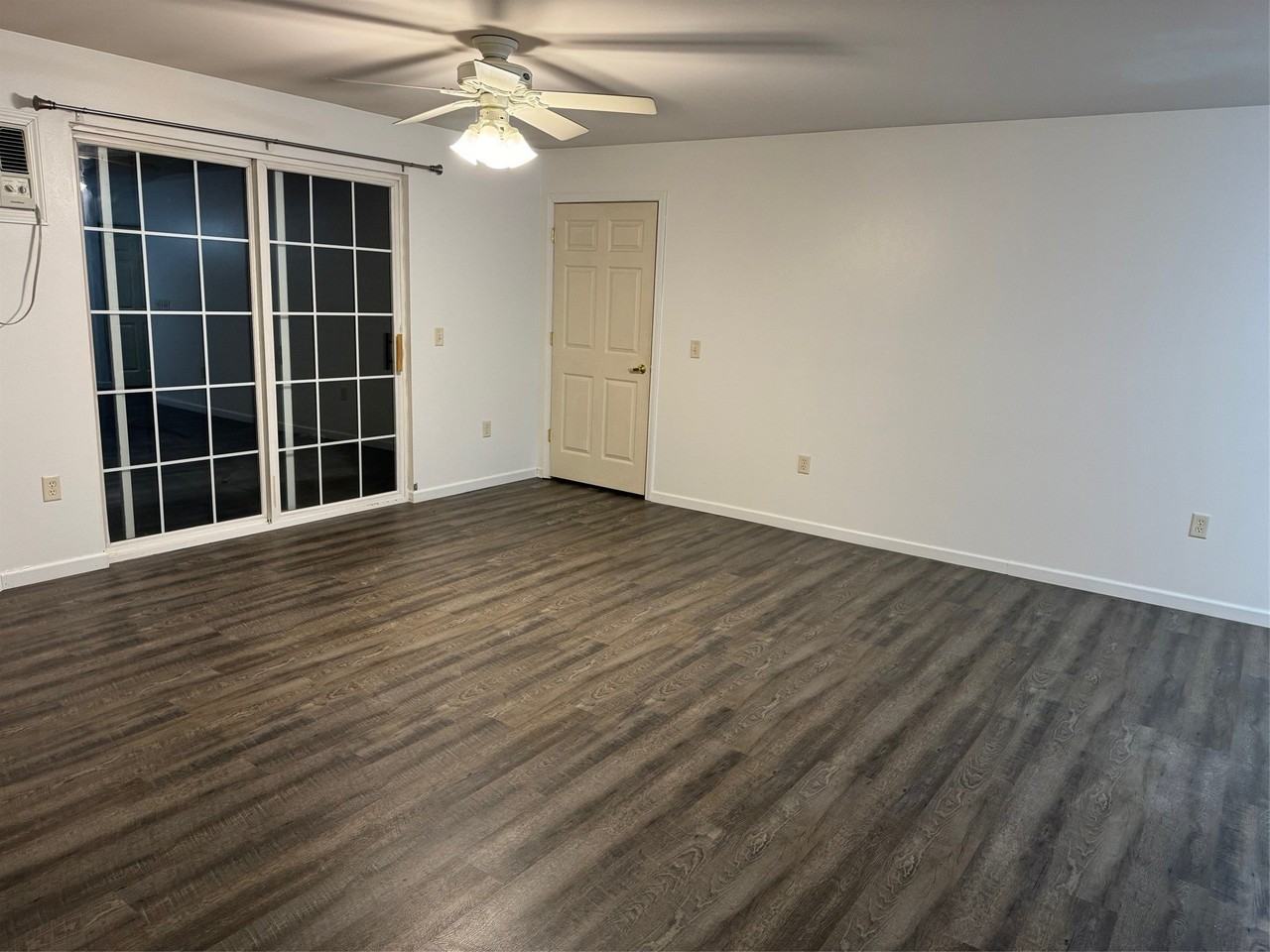 1720 Manwaring Ave #4 - Photo 7 of 19