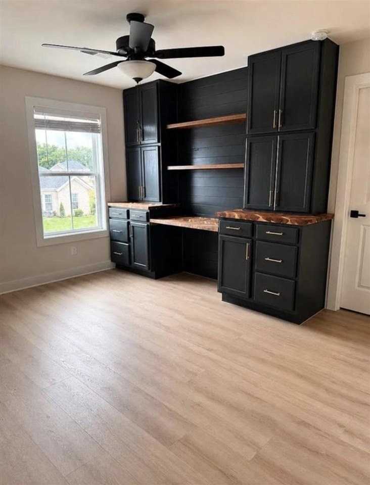3013 Indo St - Photo 5 of 10