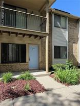 24060 Middlebelt Rd - Photo 1 of 1