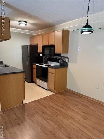 24060 Middlebelt Rd - Photo 4 of 14