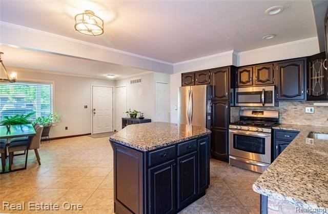 4300 Connie Dr - Photo 6 of 26