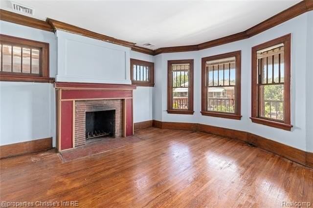 4573 Vancouver St - Photo 3 of 11