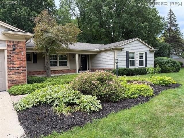 30882 Oak Valley Dr - Photo 3 of 32