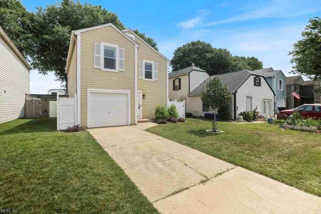 5316 Glenville Cir - Photo 3 of 32