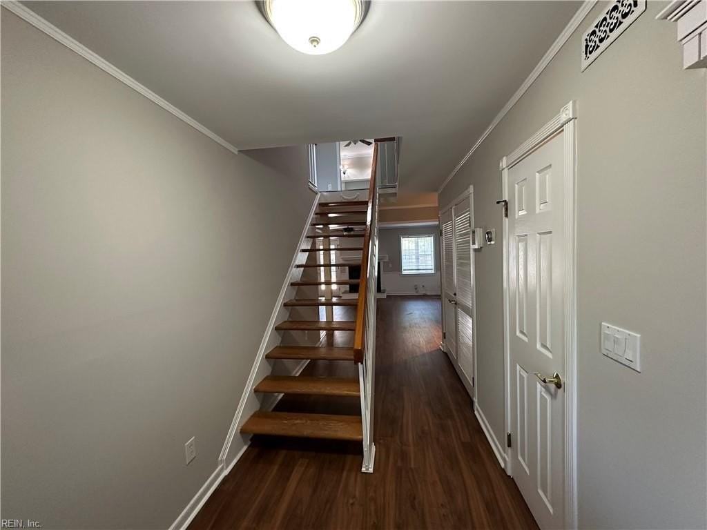 605 Masefield Cir - Photo 4 of 25