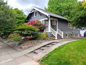 3934 Se 33rd Pl #1 - Photo 1 of 1