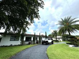 625 W Tropical Way - Photo 1 of 1