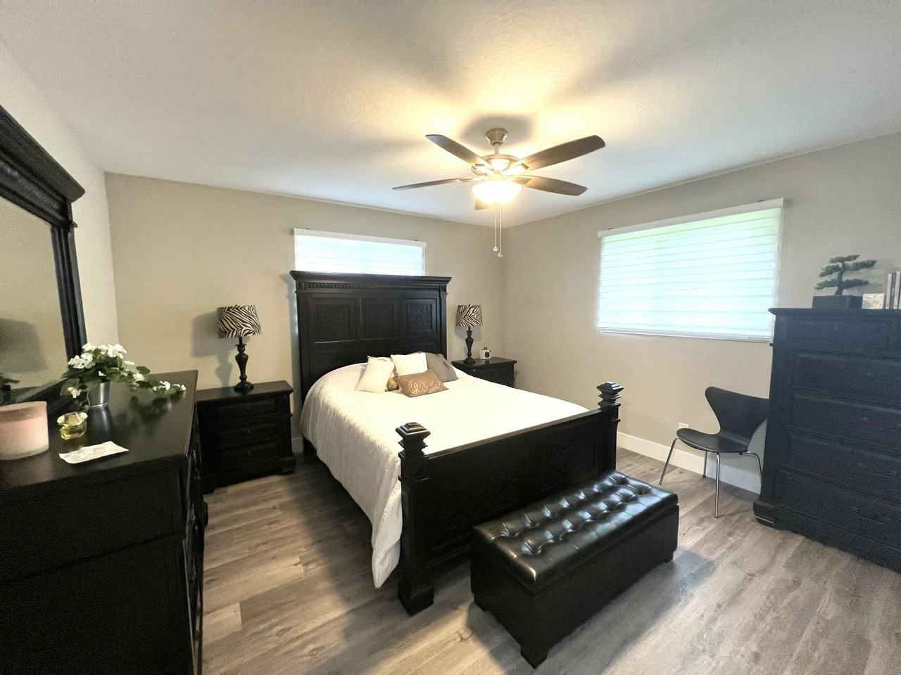 625 W Tropical Way - Photo 6 of 14
