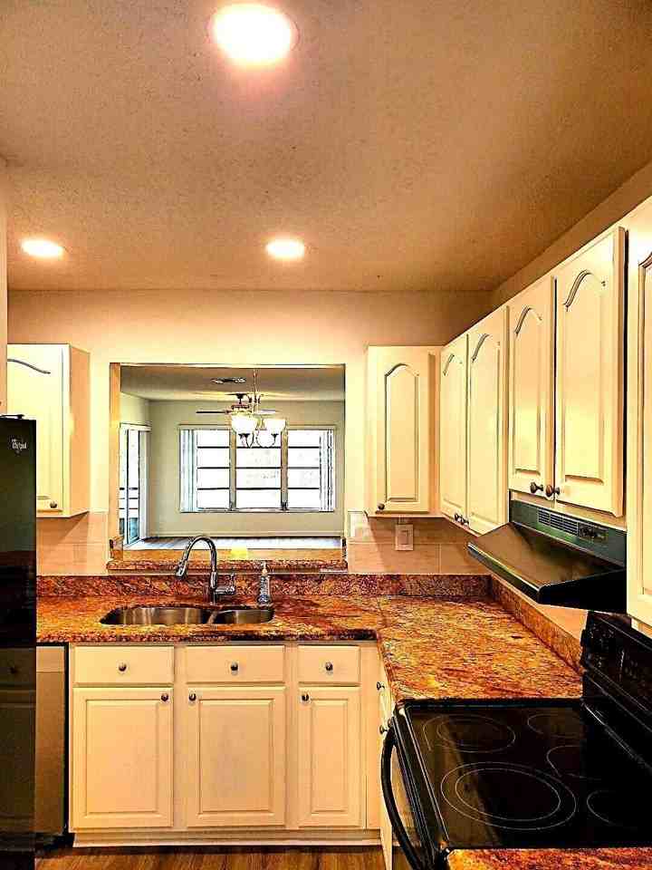 5890 Sugar Palm Ct #F - Photo 6 of 31