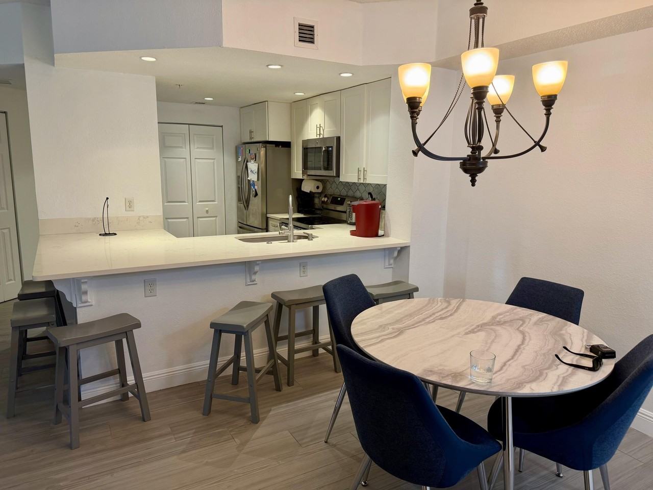 3018 Alcazar Pl #101 - Photo 5 of 20