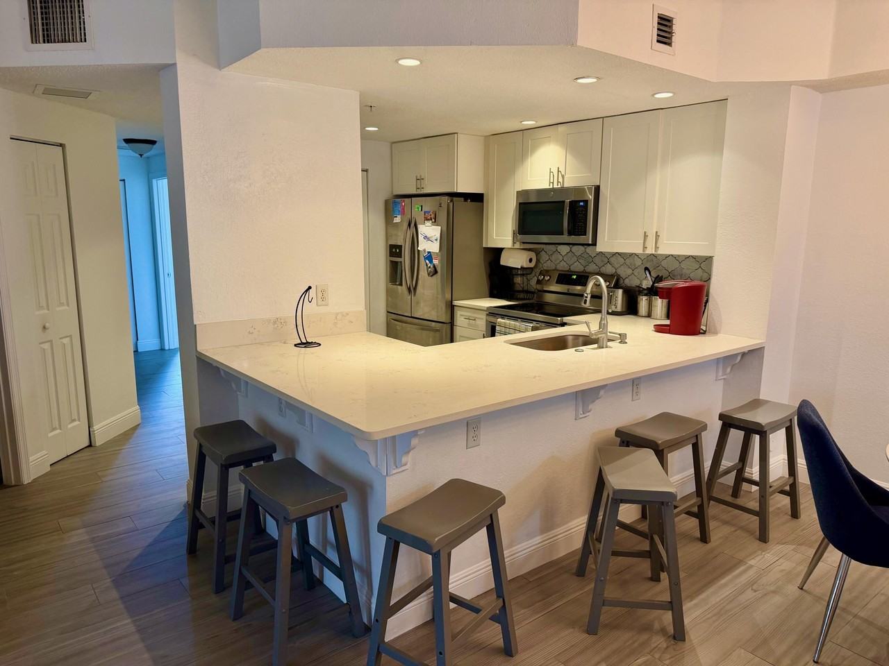 3018 Alcazar Pl #101 - Photo 6 of 20