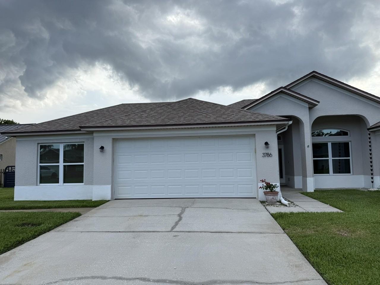 3786 Sierra Dr - Photo 3 of 50