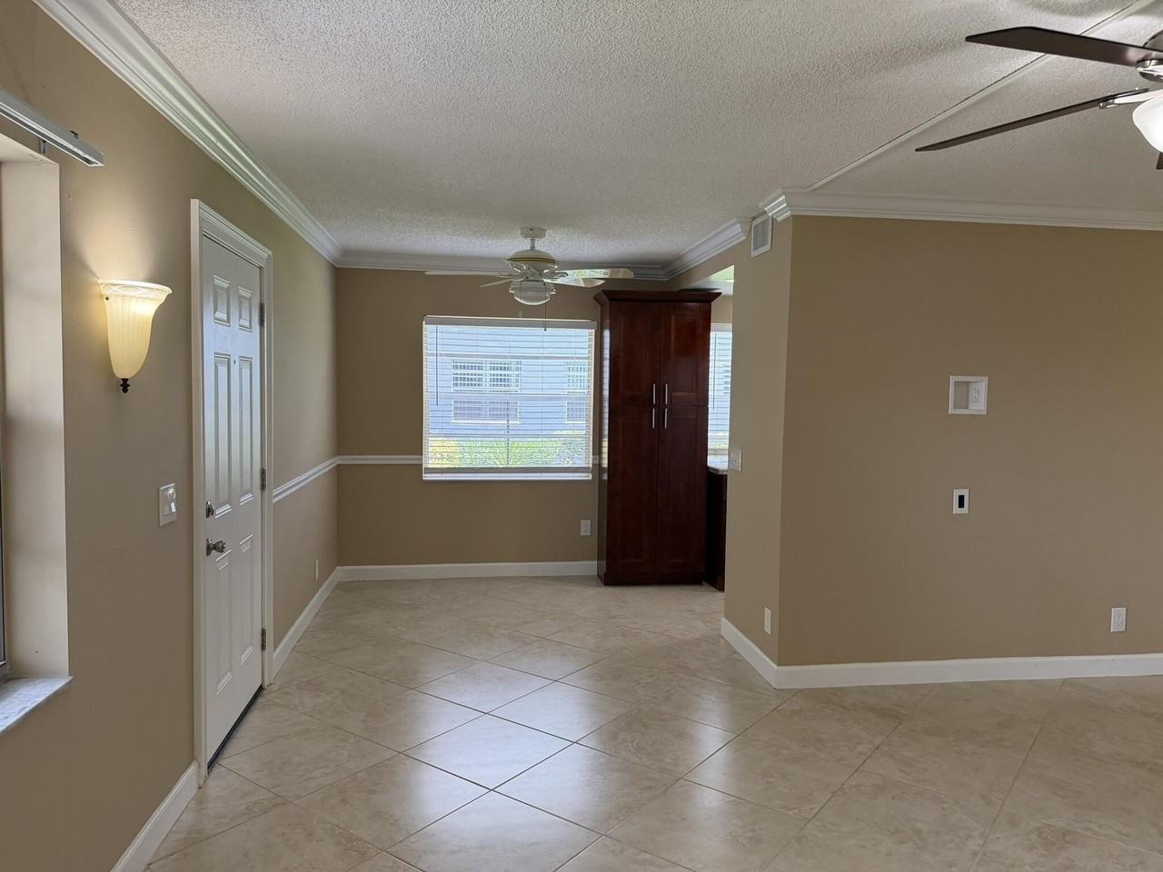 119 Burgundy C - Photo 7 of 21