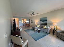 featured image of 29 Harbour Isle Dr W #102