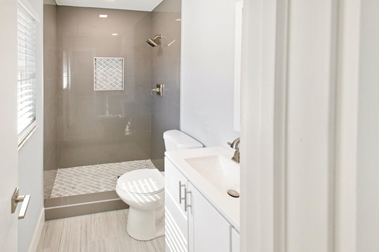 9128 Roan Ln - Photo 7 of 13