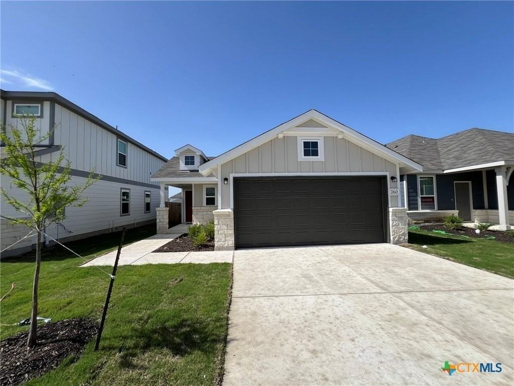 760 Heartseed Ave - Photo 2 of 31
