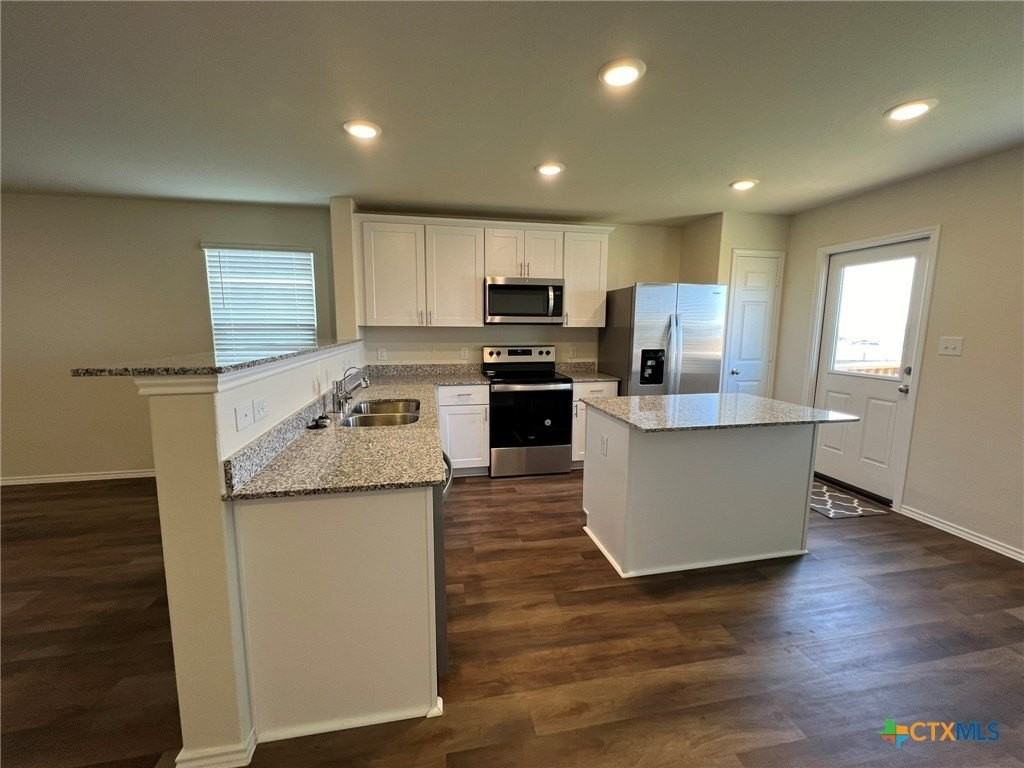 760 Heartseed Ave - Photo 7 of 31