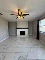 5816 8th St #B - Photo 1 of 1