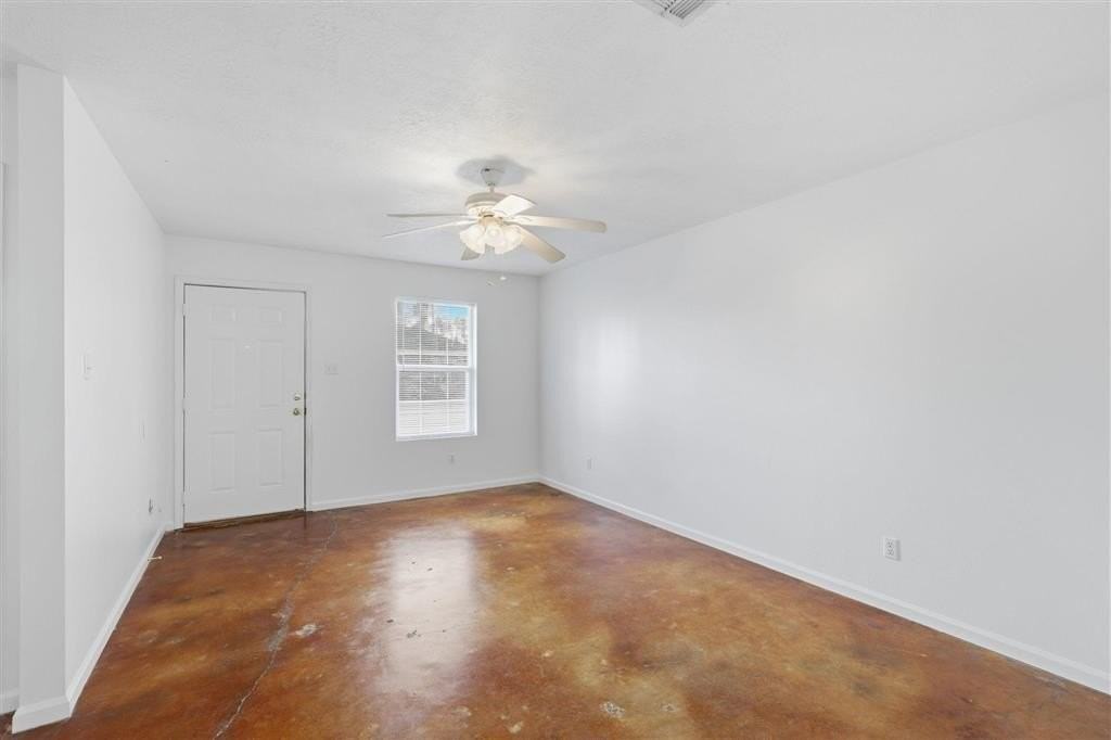 585 N Perkins Ferry Rd - Photo 4 of 13