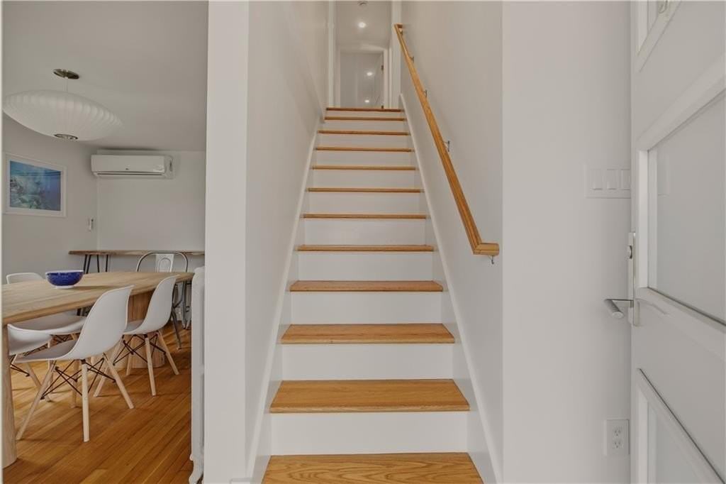 59 Houston Ave - Photo 2 of 26