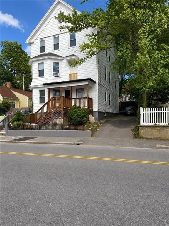 982 Douglas Ave #3 - Photo 2 of 15