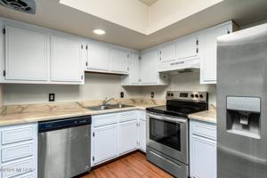 featured image of 8255 N Oracle Rd #210