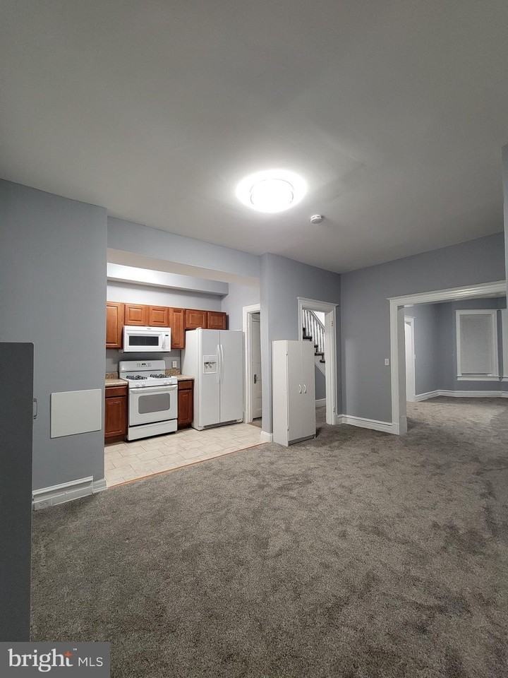 138 Rhode Island Ave Nw #A - Photo 4 of 15