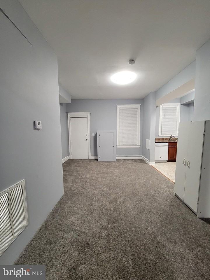 138 Rhode Island Ave Nw #A - Photo 5 of 15