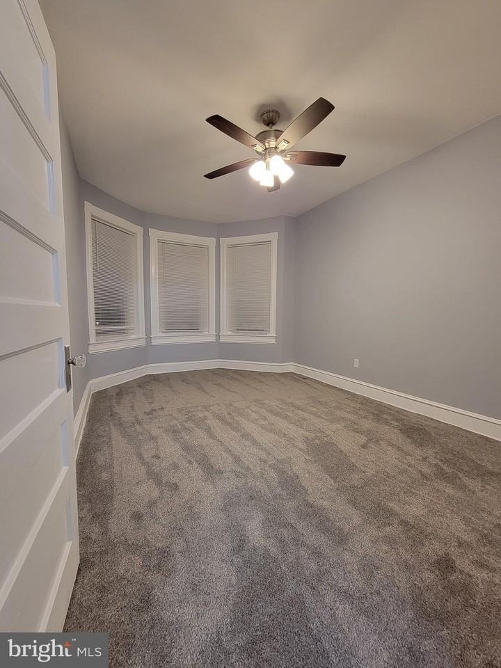 138 Rhode Island Ave Nw #A - Photo 7 of 15