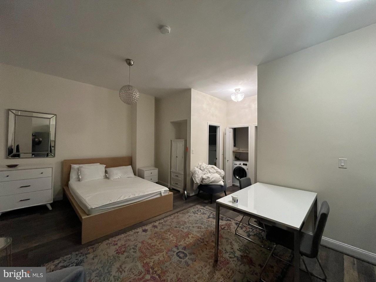 3003 P St Nw - Photo 3 of 7