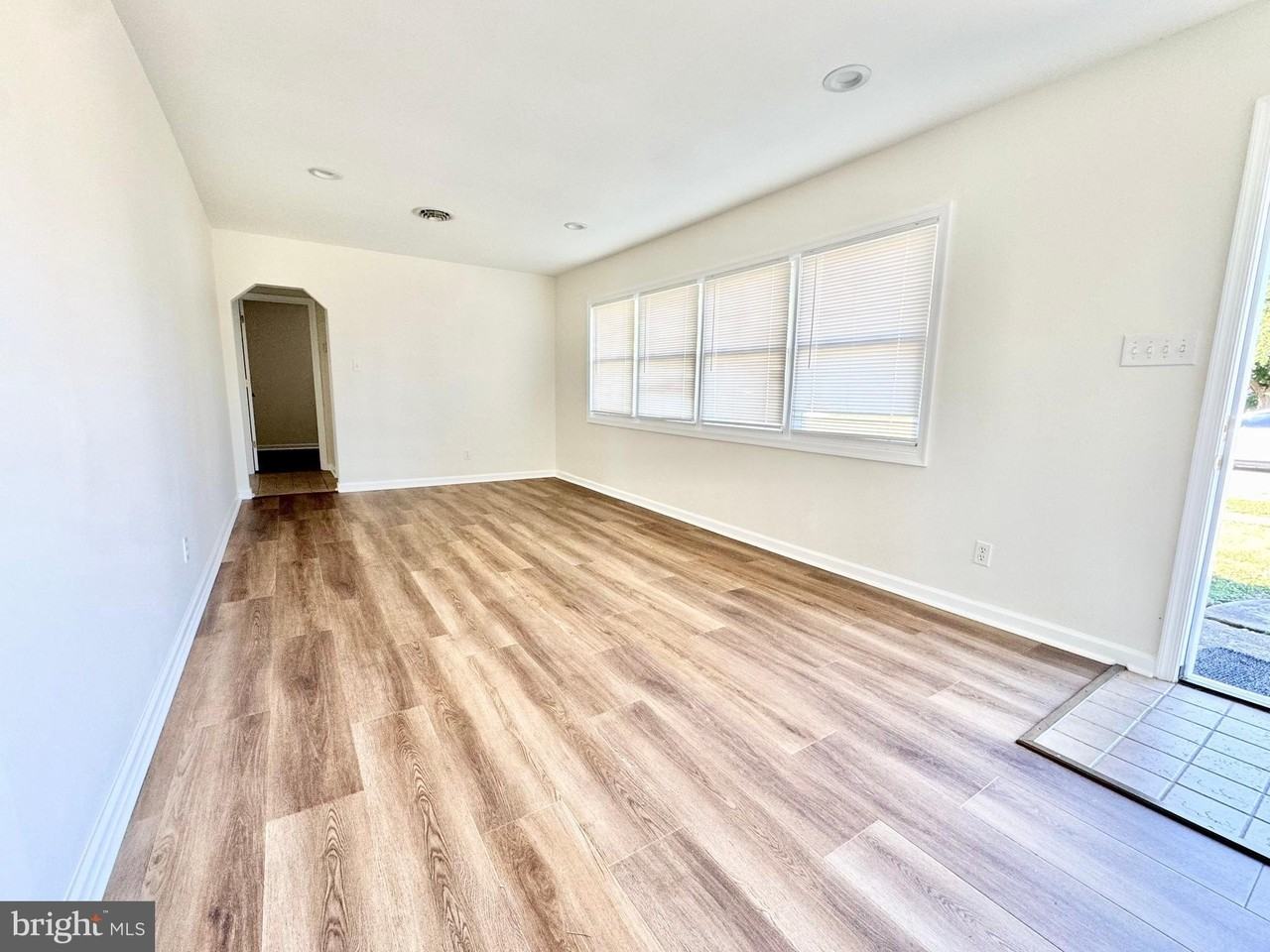 69 Mcdaniel Dr - Photo 6 of 24