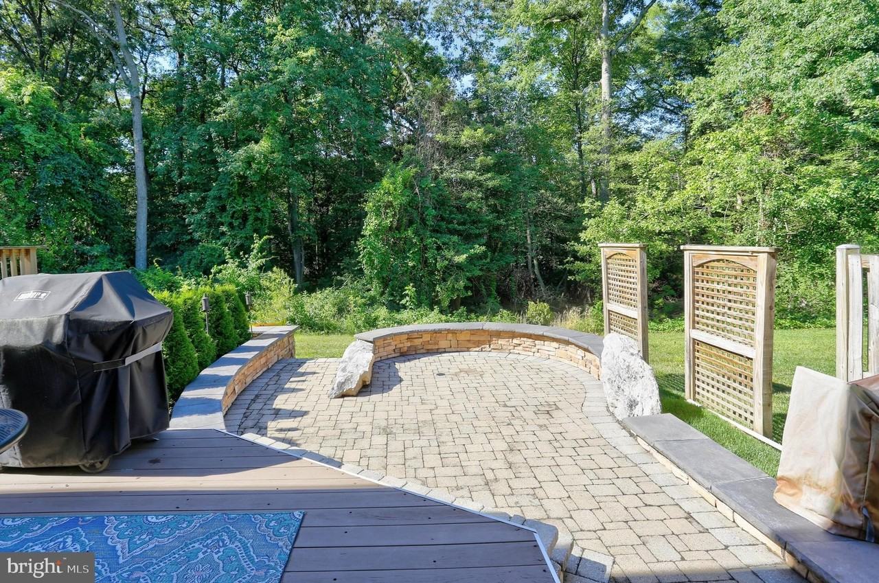 781 Willowby Run - Photo 5 of 32