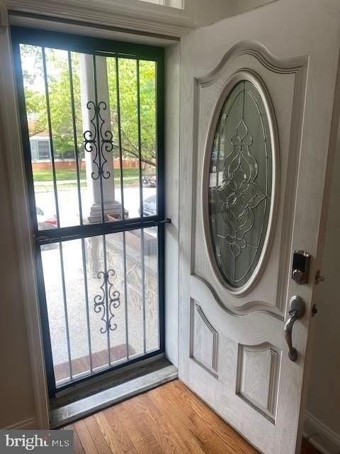 315 E 29th St - Photo 3 of 17