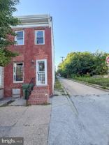 1226 W Pratt St - Photo 1 of 1