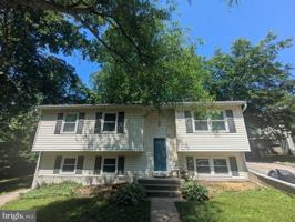 featured image of 3813 Oak St