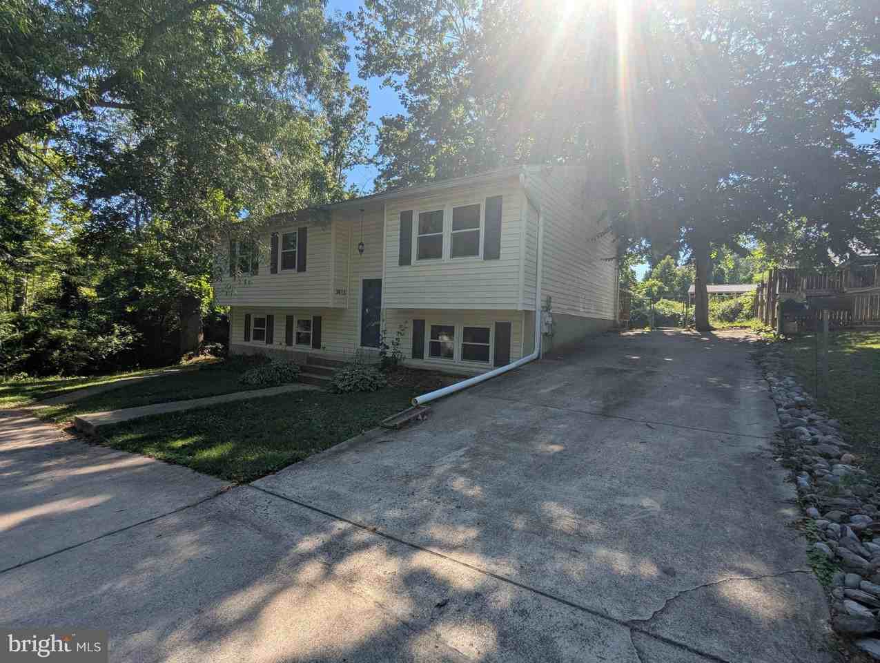 3813 Oak St - Photo 7 of 28