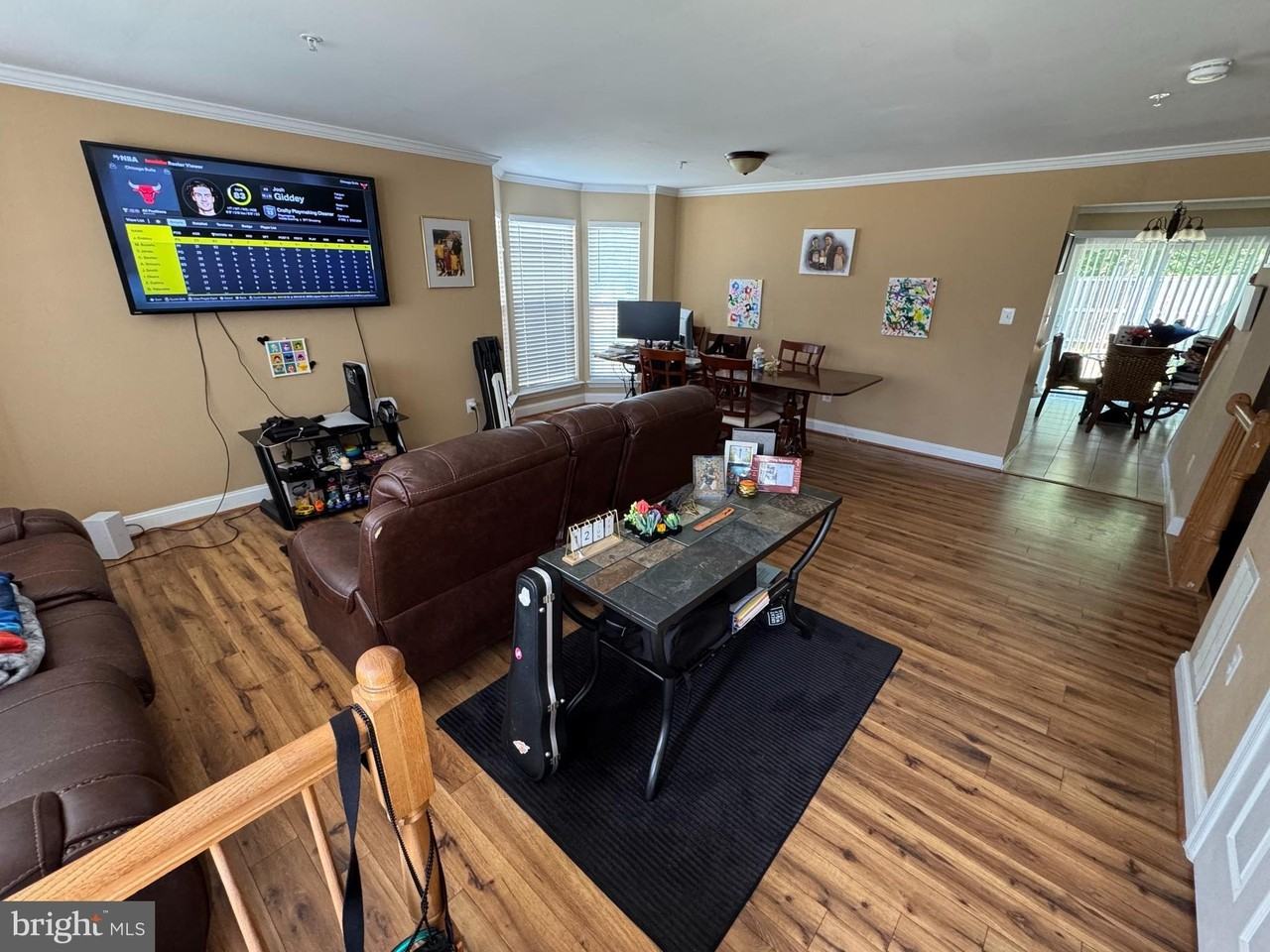 6101 Lands End Ct - Photo 2 of 16