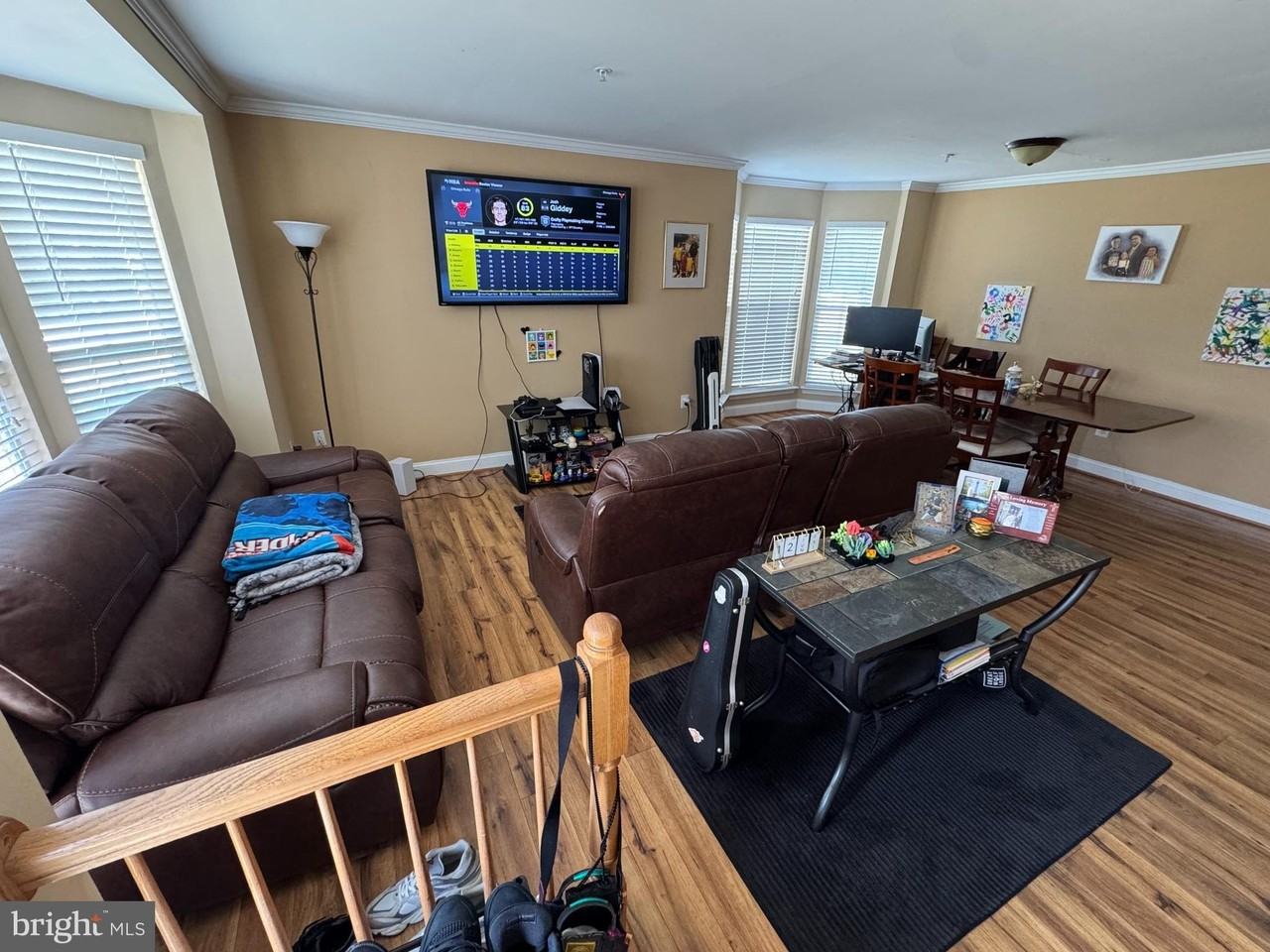 6101 Lands End Ct - Photo 3 of 16