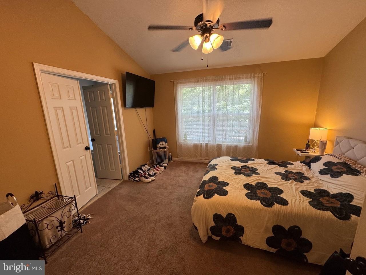 6101 Lands End Ct - Photo 6 of 16