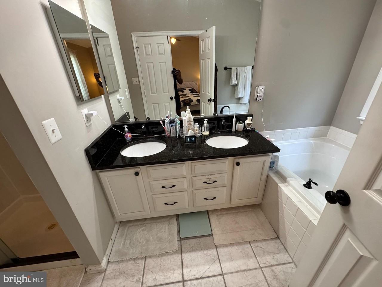 6101 Lands End Ct - Photo 7 of 16