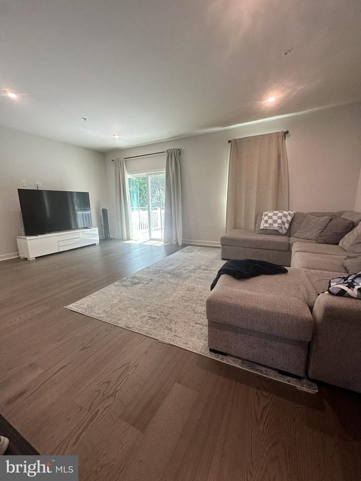 141 Arden Way - Photo 7 of 33