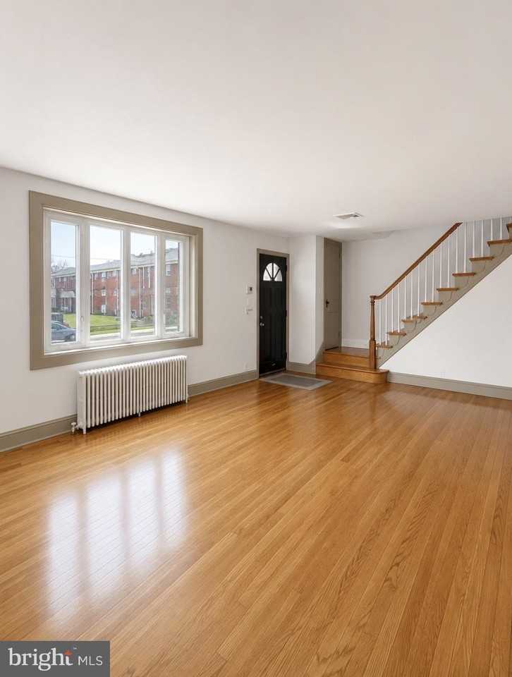 144 E 4th Ave - Photo 6 of 38