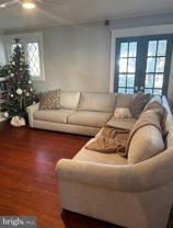 10 Greenwood Ave - Photo 1 of 1
