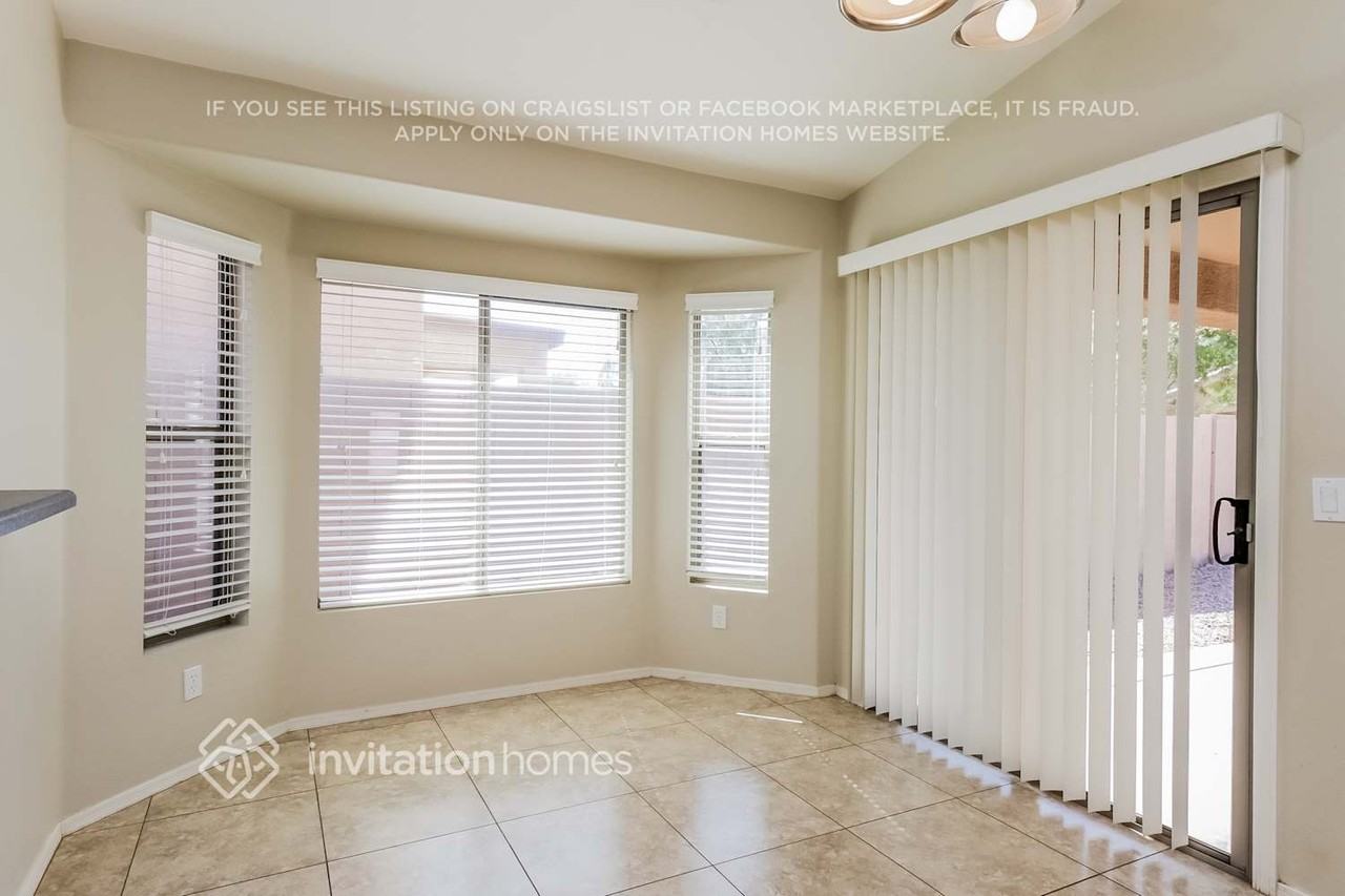 45055 W Portabello Rd - Photo 6 of 21