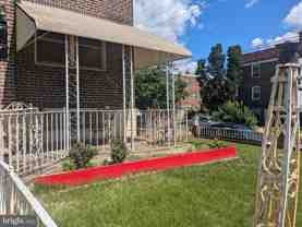 1327 Weaver St - Photo 1 of 1