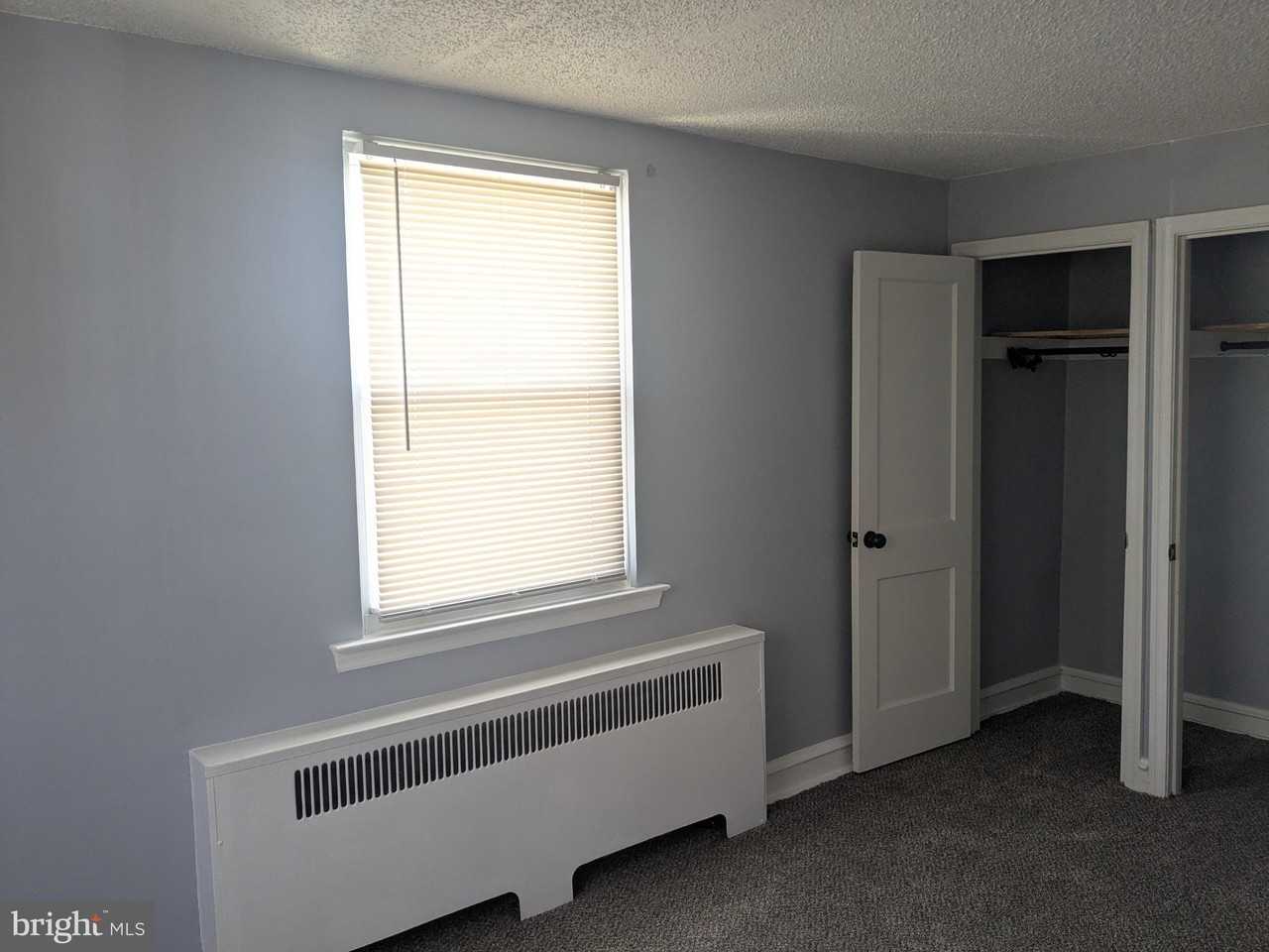 1327 Weaver St - Photo 7 of 10