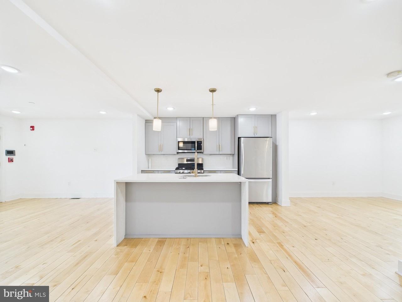 2646 Manton St #1 - Photo 5 of 20