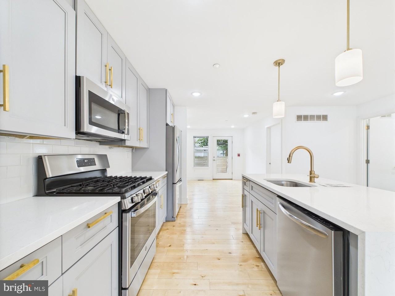 2646 Manton St #1 - Photo 6 of 20