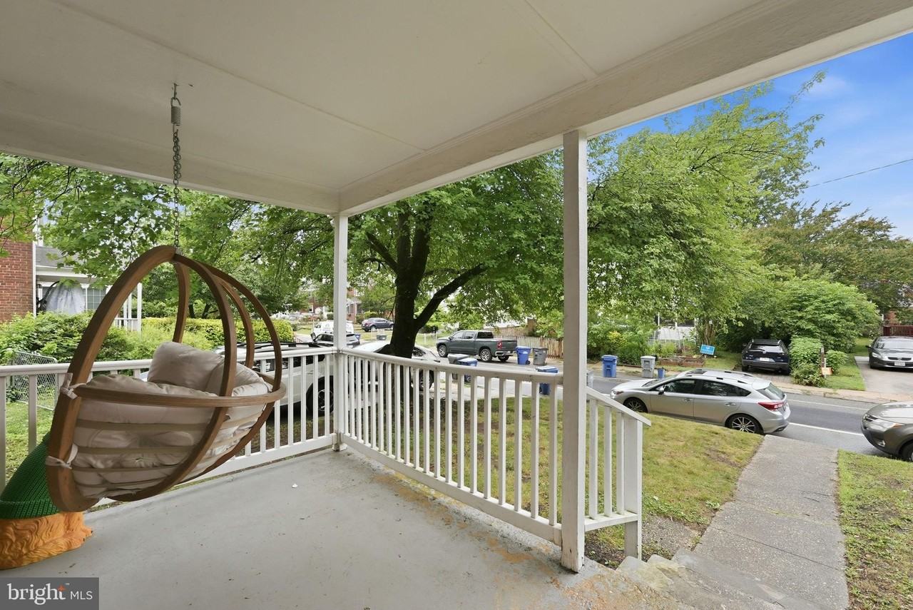 5935 Williamsburg Rd - Photo 2 of 15